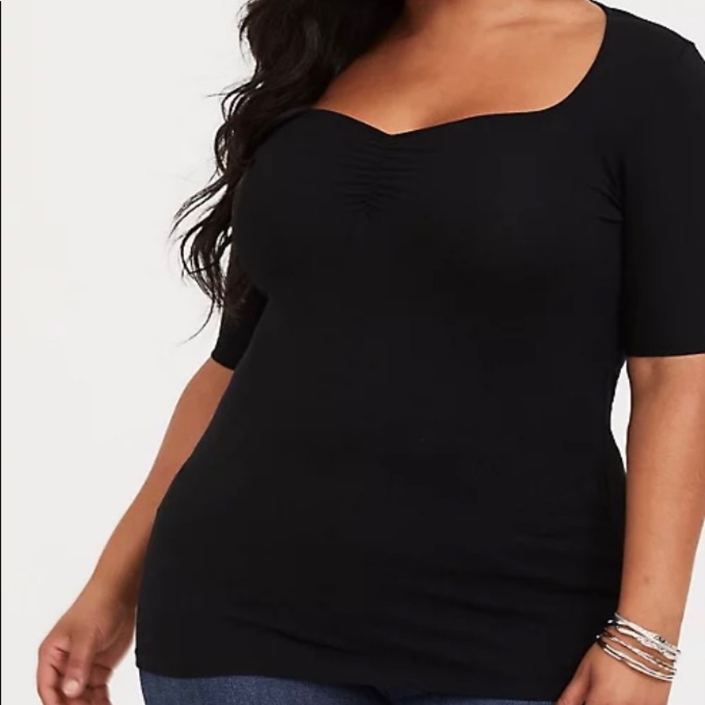 Torrid 1 Black Cinched Sweetheart Foxy Top